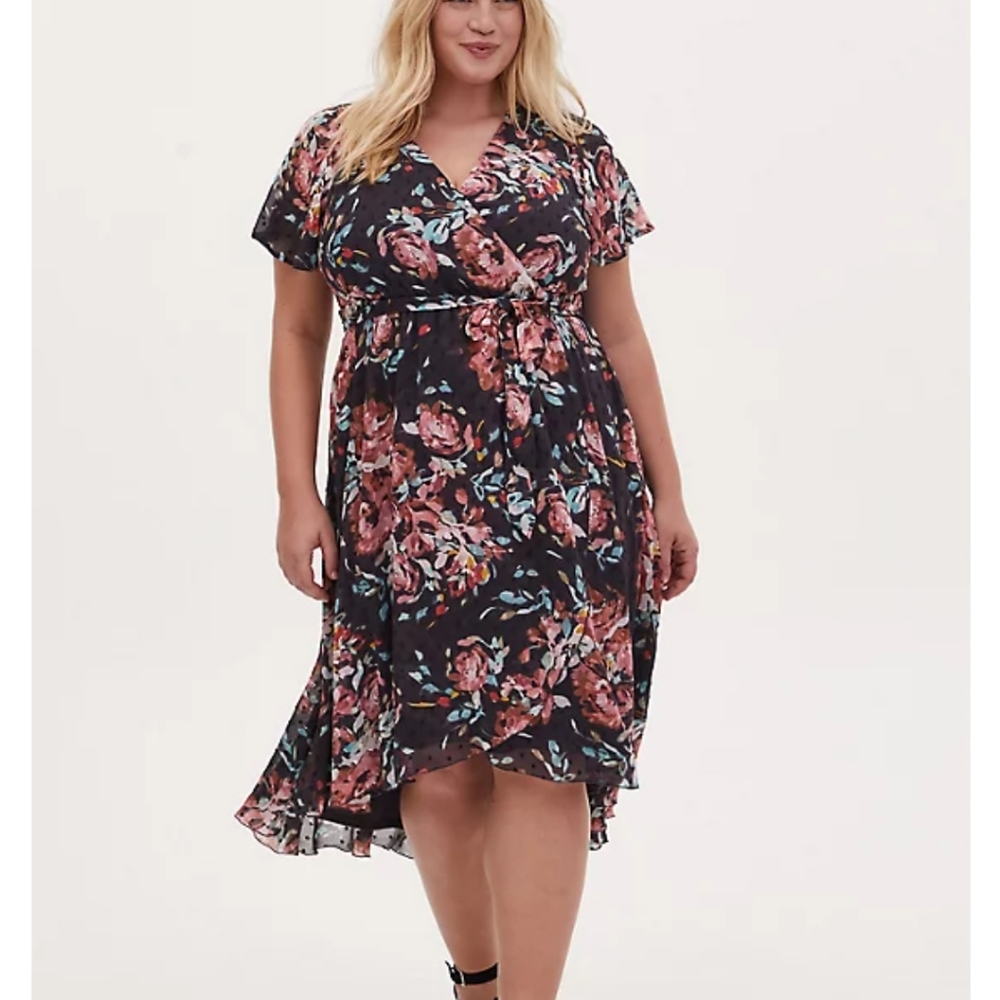 TORRID FAUX WRAP DRESS - SWISS DOT FLORAL DARK BLUE